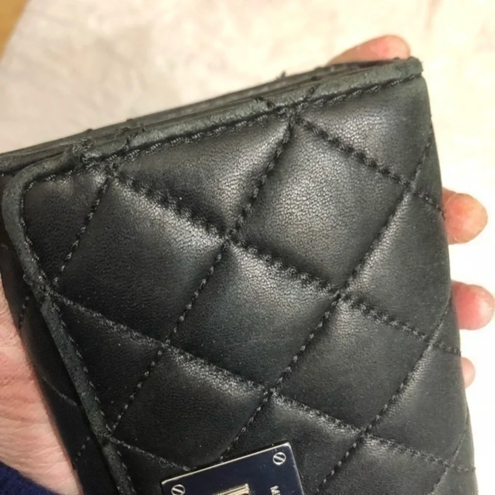 Michael kors black quilted wallet